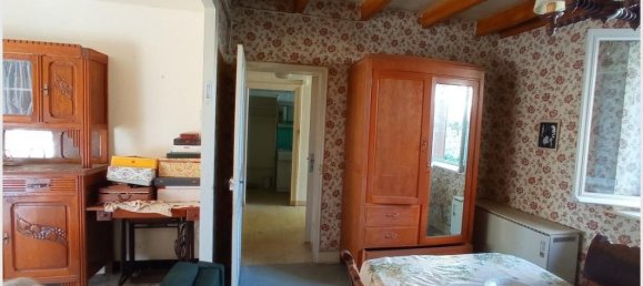 5 chambres Maison à Bourg-Lastic, France No. 197126 4