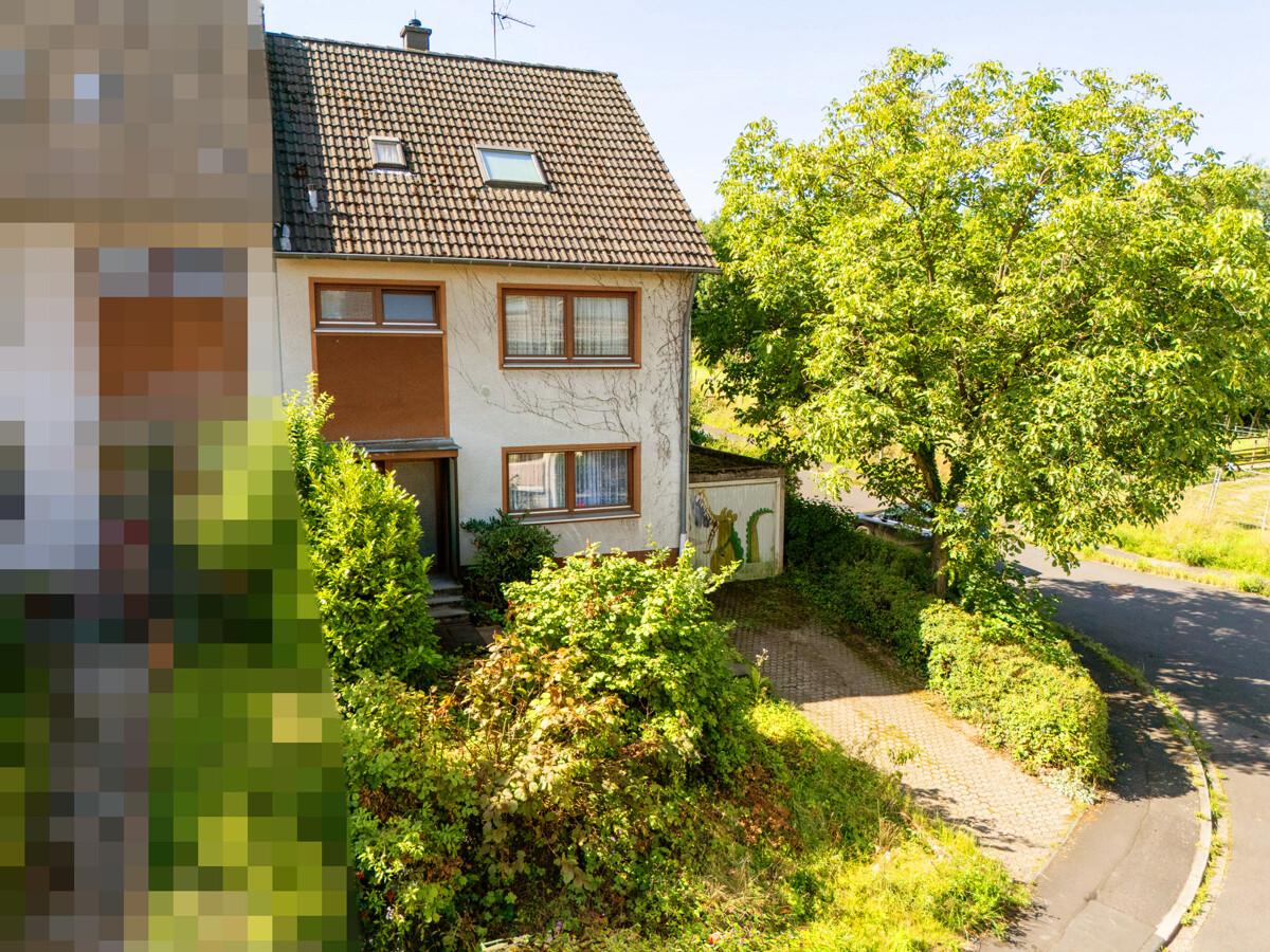 4 chambres Maison de ville à Rosrath, Germany No. 325676