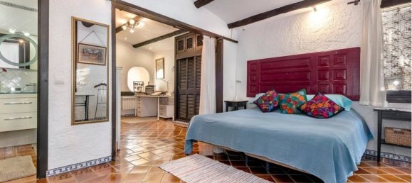 5 bedrooms Villa in Costa De La Calma, Spain No. 14658 10