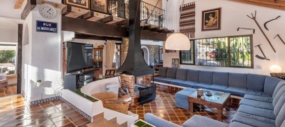 5 bedrooms Villa in Costa De La Calma, Spain No. 14658 4