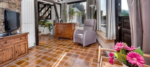 5 bedrooms Villa in Costa De La Calma, Spain No. 14658 9