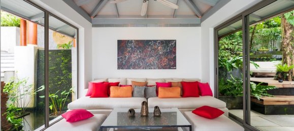 4 bedrooms Cafe / restaurant in Phuket, Thailand No. 6858 8