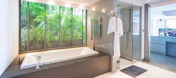 4 bedrooms Cafe / restaurant in Phuket, Thailand No. 6858 15