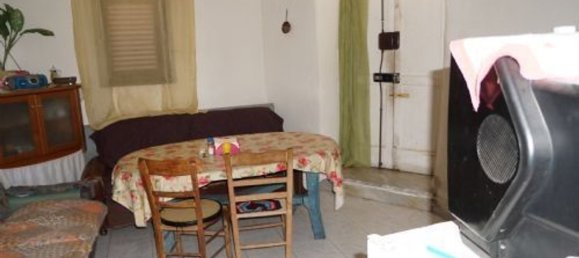 Квартира с 5 комнатами в Бизиньяно, Италия № 154738 3