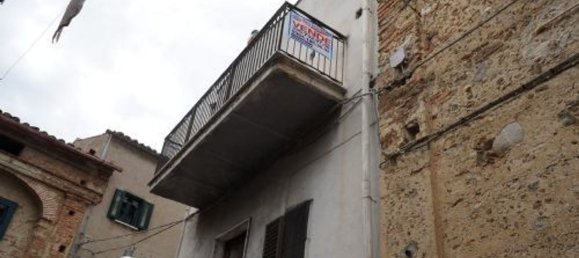 Квартира с 5 комнатами в Бизиньяно, Италия № 154738 8