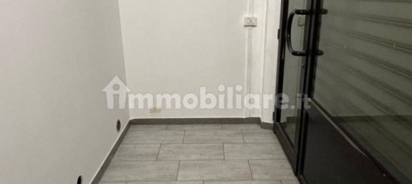 1 room Commercial property in Turin, Italy No. 272563 4