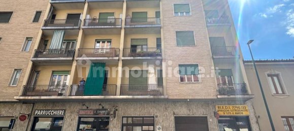 1 room Commercial property in Turin, Italy No. 272563 2