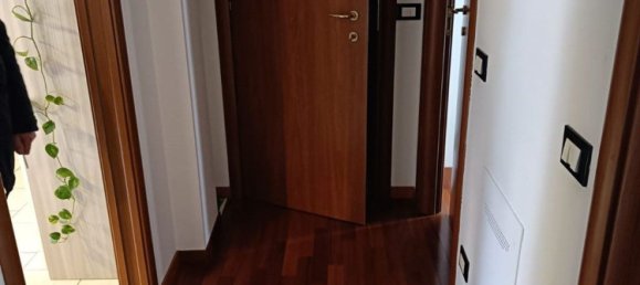 3 rooms Apartment in Como, Italy No. 4025 15