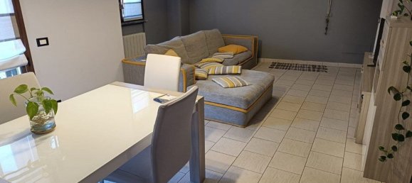 3 rooms Apartment in Como, Italy No. 4025 6