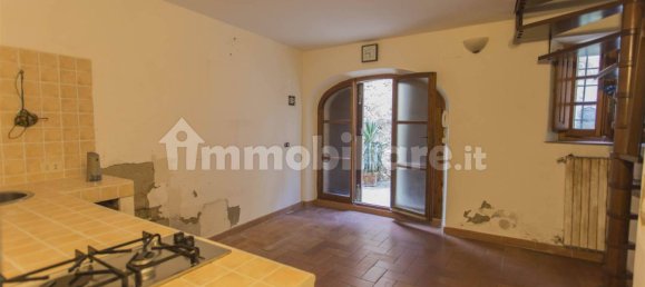 1 bedroom Apartment in Casale Marittimo, Italy No. 80749 5