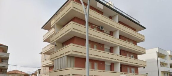 4 chambres Appartement à Porto San Giorgio, Italy No. 314020 2