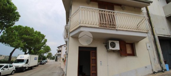 3 rooms Apartment in Atri, Italy No. 181905 36