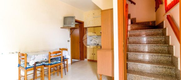3 rooms Apartment in Atri, Italy No. 181905 3