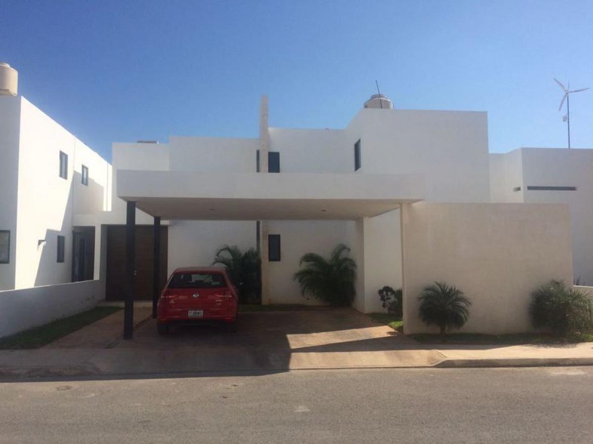 4 bedrooms House in Merida, Mexico No. 42442
