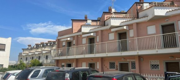 Dúplex de 3 dormitorios en Santa Marinella, Italy No. 321647 27