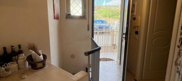 Dúplex de 3 dormitorios en Santa Marinella, Italy No. 321647 5