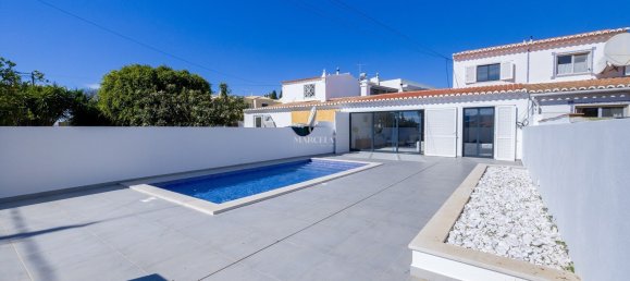3 bedrooms Townhouse in Luz, Portugal No. 115555 13