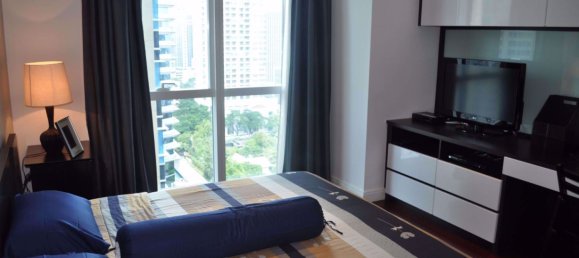 Кондоминиум  с 2 спальнями в Патхум Ван, Таиланд № 9402 9