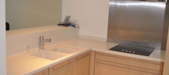 Кондоминиум  с 2 спальнями в Патхум Ван, Таиланд № 9402 7