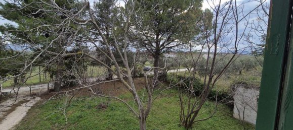 9 rooms House in Nocciano, Italy No. 127552 19