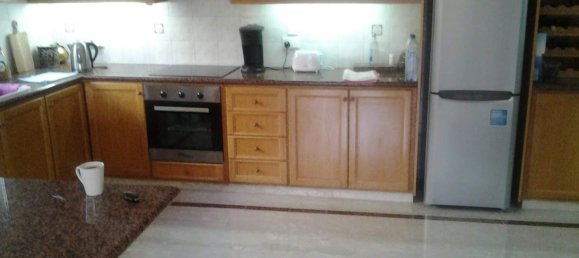 4 chambres Villa à Agios Tychonas, Cyprus No. 477 4