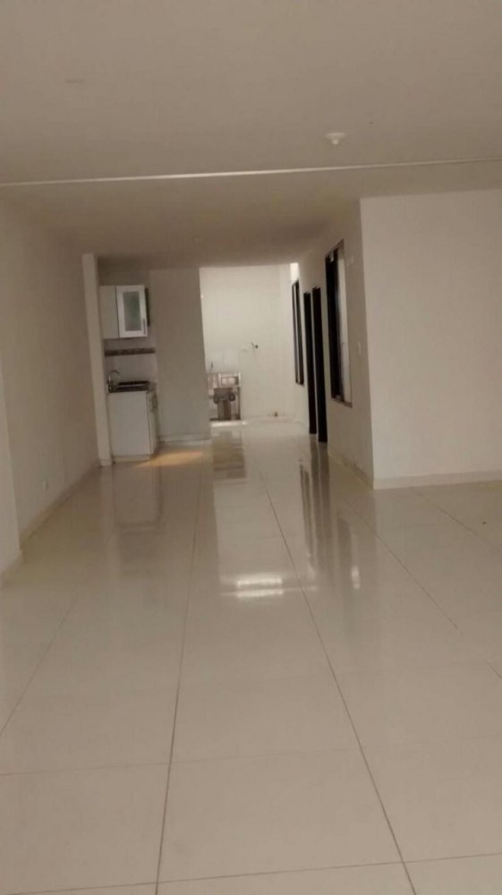 3 bedrooms House in Cundinamarca, Colombia No. 5043