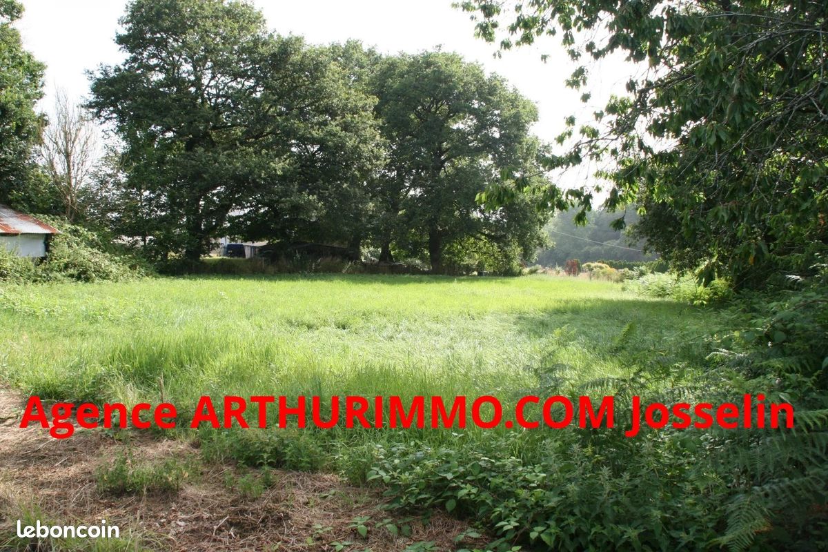 3000m² Land in Morbihan, France No. 286678