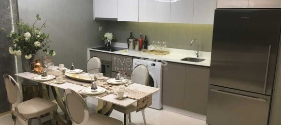 2 bedrooms Condo in Bangkok, Thailand No. 7564 3
