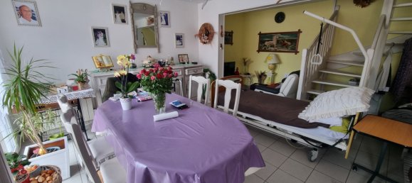 2 Schlafzimmer Haus in Hardinghen, France, Nr. 275193 3