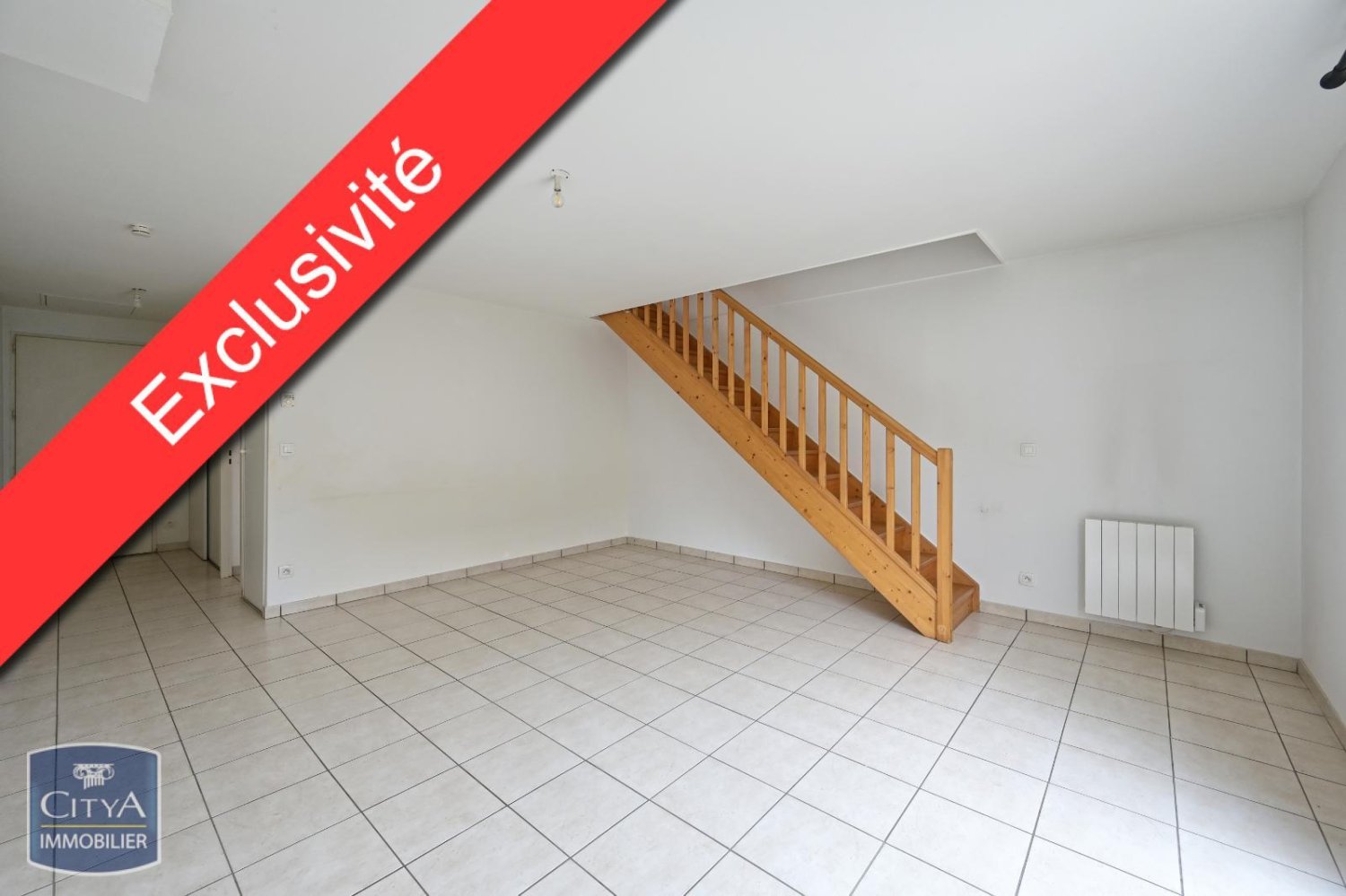 2 bedrooms House in Aoste, France No. 207150