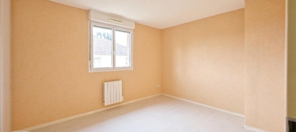 2 bedrooms House in Aoste, France No. 207150 7