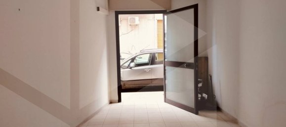 Imóvel comercial de 3 divisões em Conversano, Italy N.º 30511 15