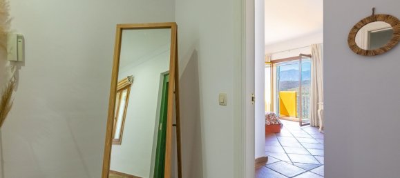 5 bedrooms Villa in Malaga, Spain No. 134279 20