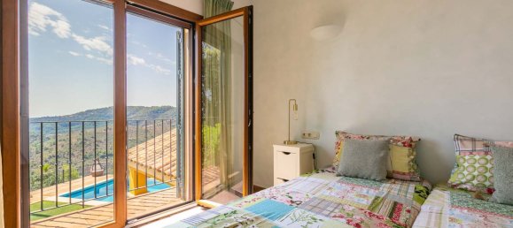 5 bedrooms Villa in Malaga, Spain No. 134279 12