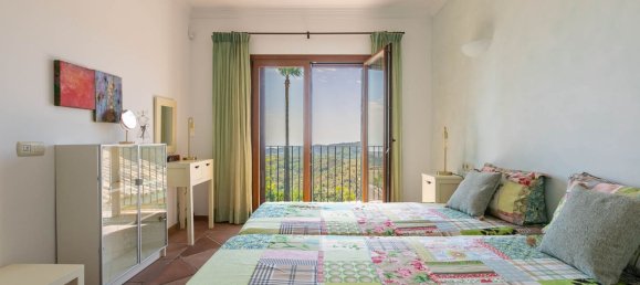 5 bedrooms Villa in Malaga, Spain No. 134279 14