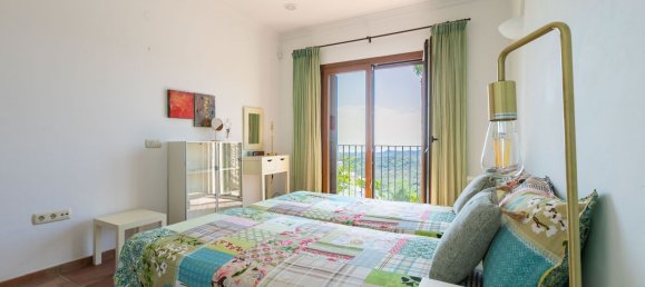 5 bedrooms Villa in Malaga, Spain No. 134279 15