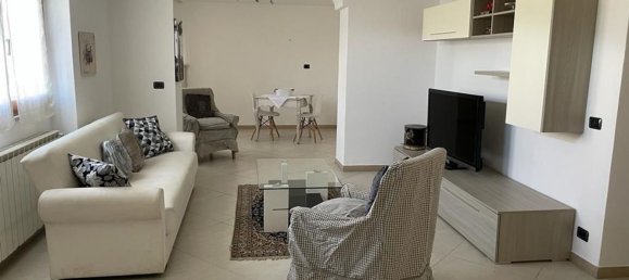 8-Zimmer Haus in Montignoso, Italy, Nr. 216511 5