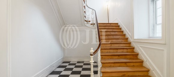 3 bedrooms Apartment in Lisbon, Portugal No. 88138 20