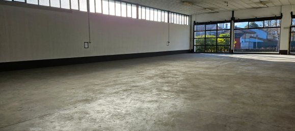 650m² Warehouse in Monastier di Treviso, Italy No. 210863 2