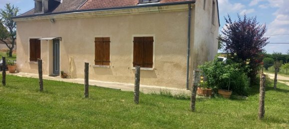 3 bedrooms House in Saint-Martin-des-Bois, France No. 271636 3