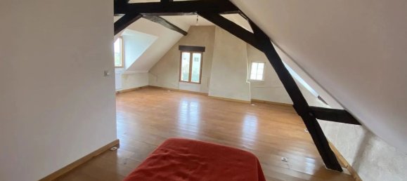 3 bedrooms House in Saint-Martin-des-Bois, France No. 271636 9