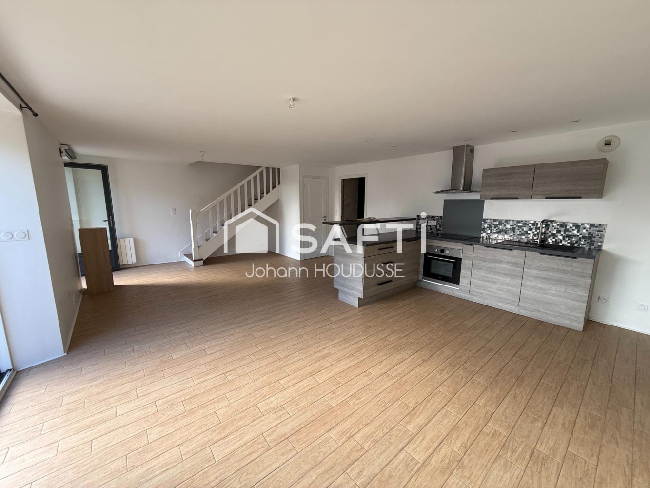 3 Schlafzimmer Haus in Crach, France, Nr. 206713