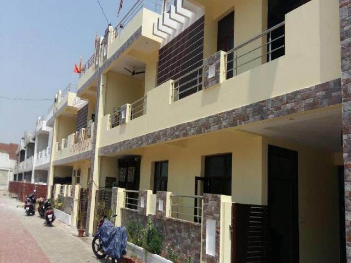 Casa T2 em Lucknow, India N.º 15924