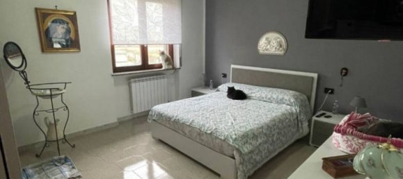 2 bedrooms House in Novara, Italy No. 174487 18