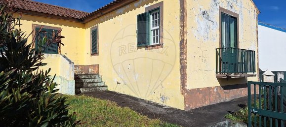 3 Schlafzimmer Haus in Madalena, Portugal, Nr. 44215 3