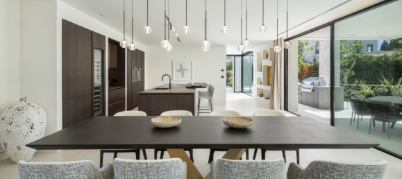 Villa de 6 dormitorios en Marbella, Spain No. 109074 10