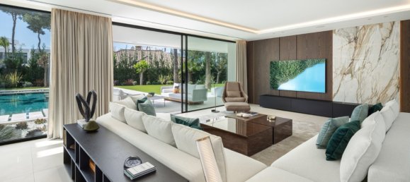 Villa de 6 dormitorios en Marbella, Spain No. 109074 19