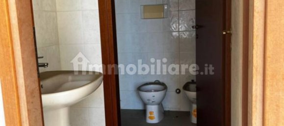 1غرفة عقار تجاري في Rome, Italy رقم 85037 9