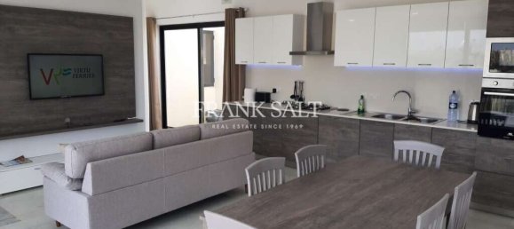 2 غرف نوم بانتهاوس في Xaghra, Malta رقم 5833 2