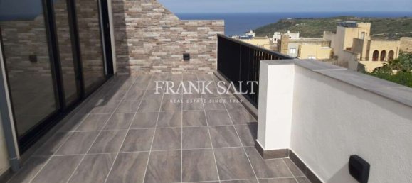 2 غرف نوم بانتهاوس في Xaghra, Malta رقم 5833 5